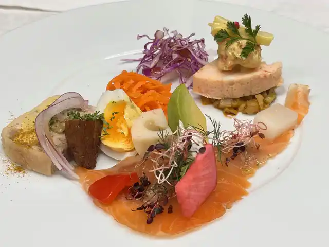 季節の前菜3種盛り合わせ