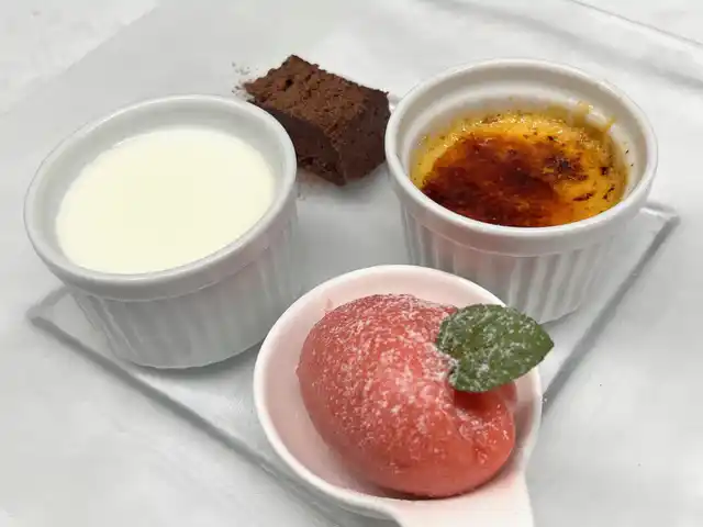 お楽しみデザート盛り合わせ